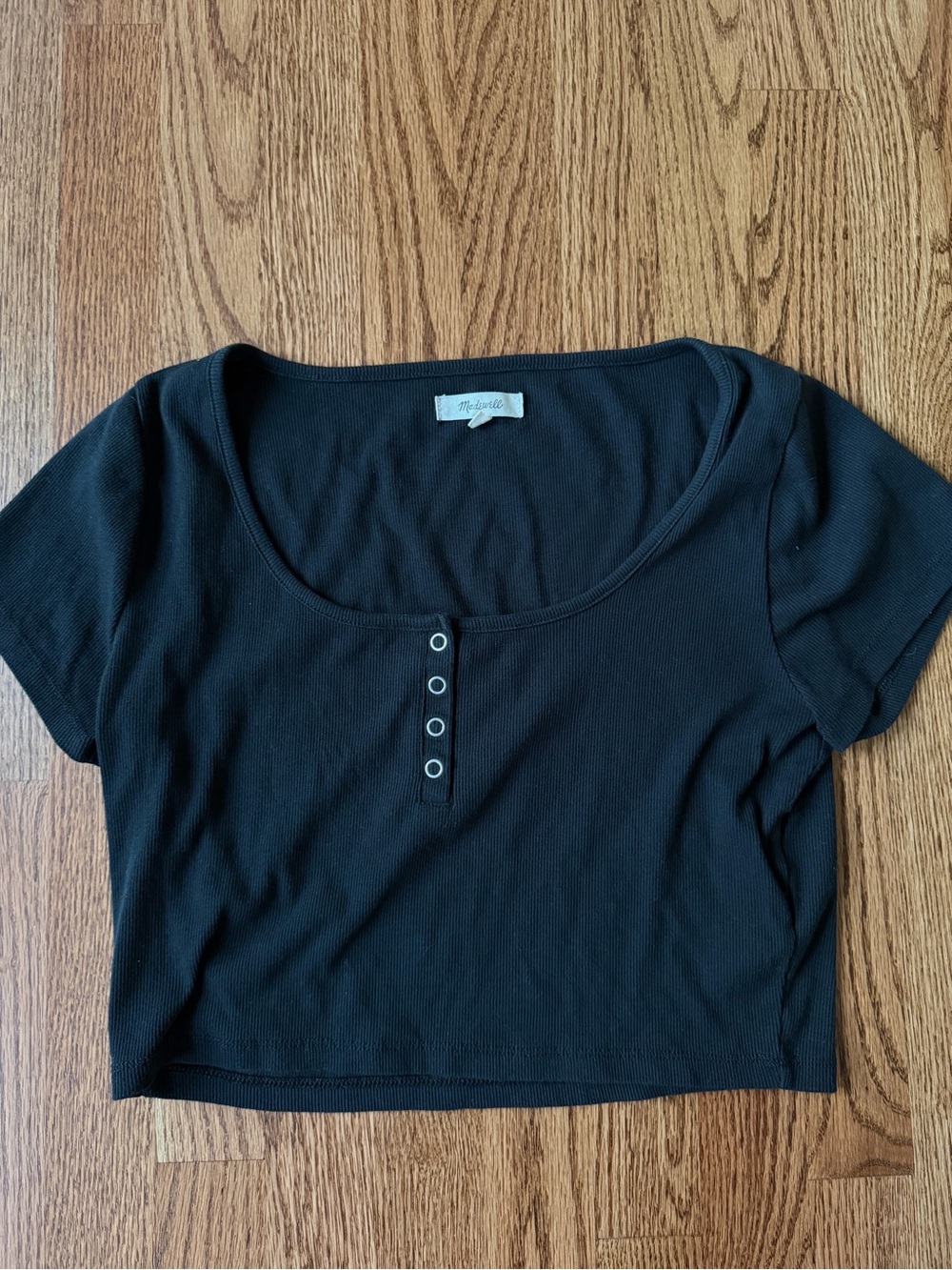 Madewell Black Ribbed Scoop-Neck Crop Top with Snap Placket
